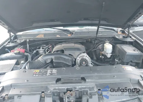 2013 GMC Yukon Denali z USA, uszkodzony, nr VIN 1GKS2EEF9DR225746